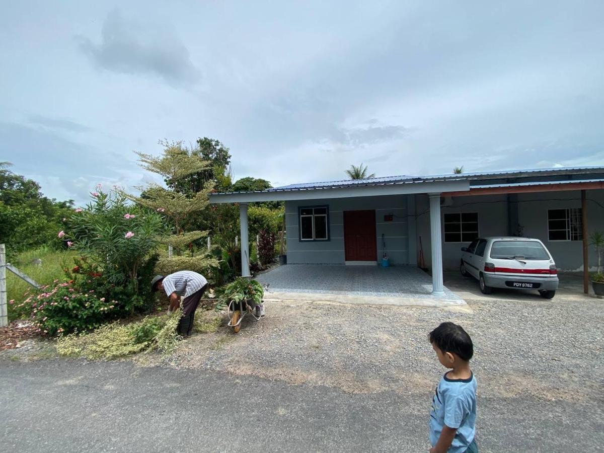 Makndak Roomstay Arau Eksteriør billede